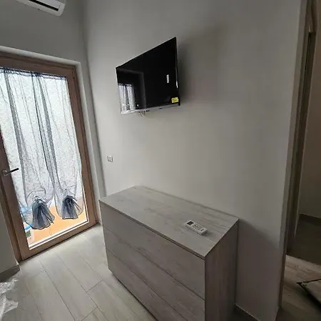ゲストハウス Casa Lumare ポンツァ