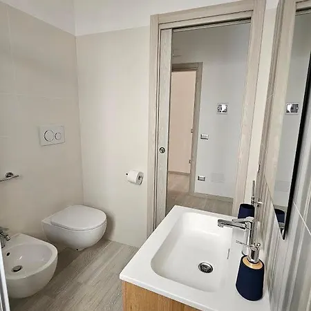 ゲストハウス Casa Lumare ポンツァ